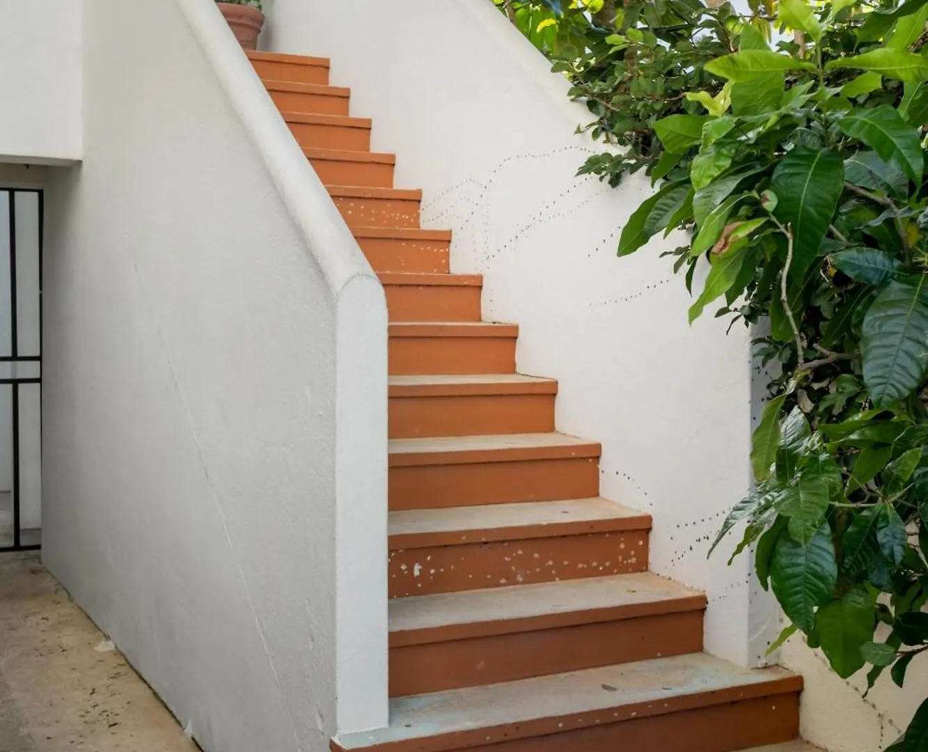 Breezy Beach Apt, Steps To The Sand! Full Ac Too - 18 Up San Juan